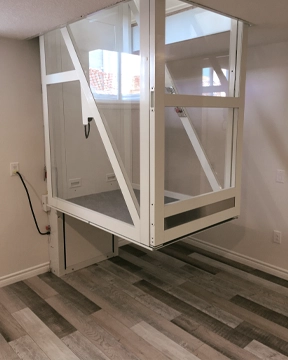 Lift installed without a hoistway